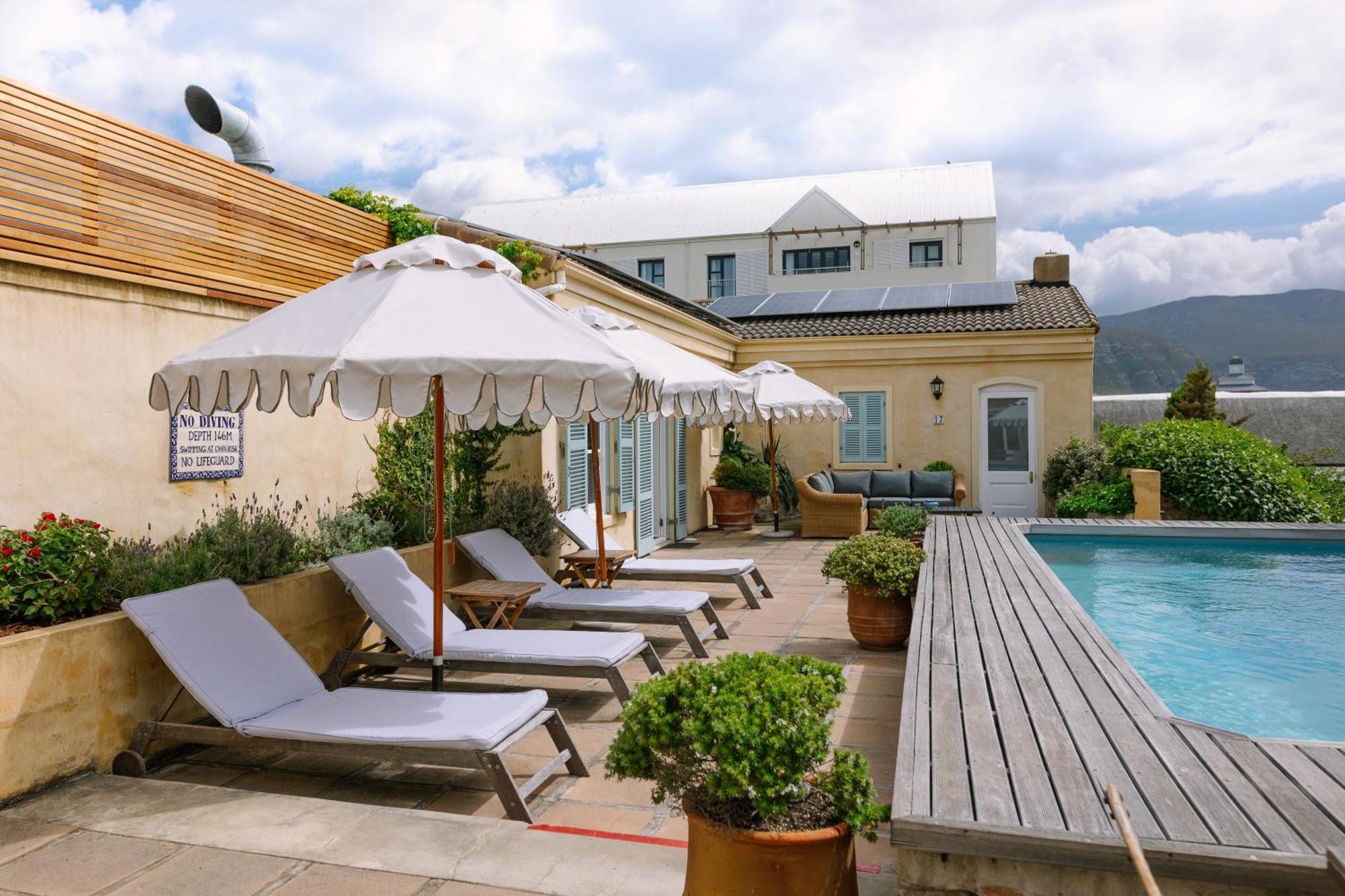 Auberge Burgundy Boutique Hotel & Spa Hermanus Esterno foto