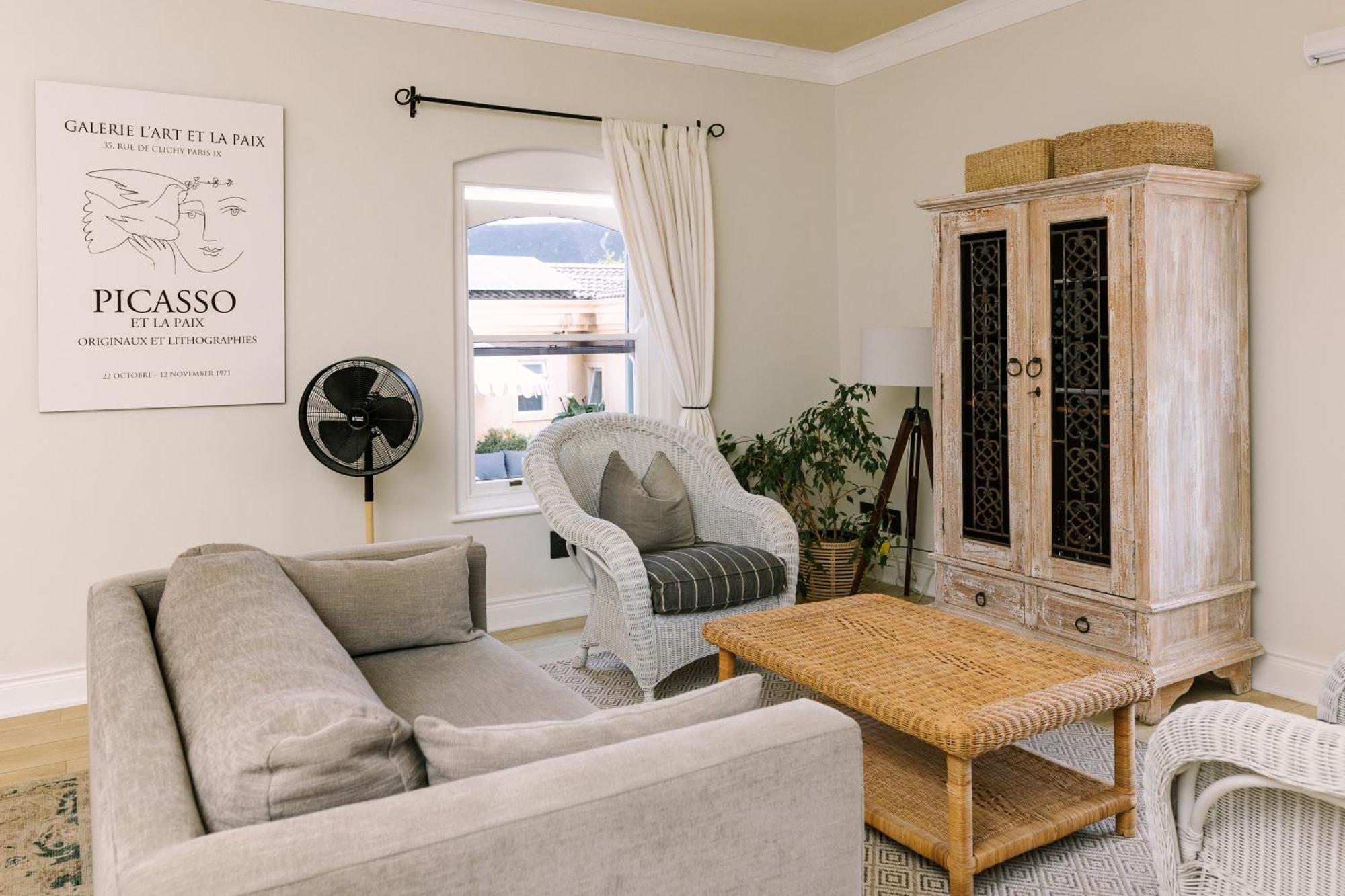 Auberge Burgundy Boutique Hotel & Spa Hermanus Esterno foto